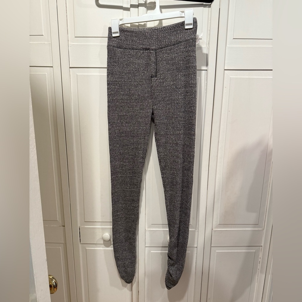 AERIE leggings size medium NWT